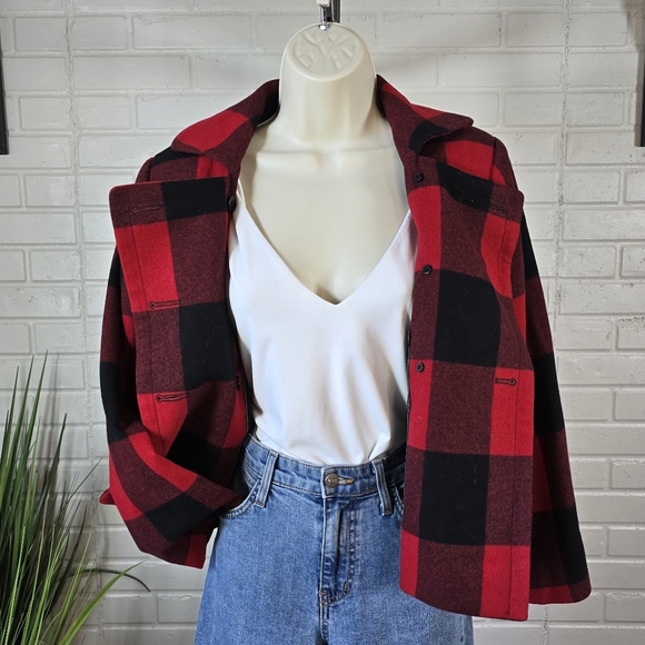 J. Crew Red Buffalo Plaid Double Breasted Cropped Pea Coat Jacket Small Or 6 - Picture 4 of 13